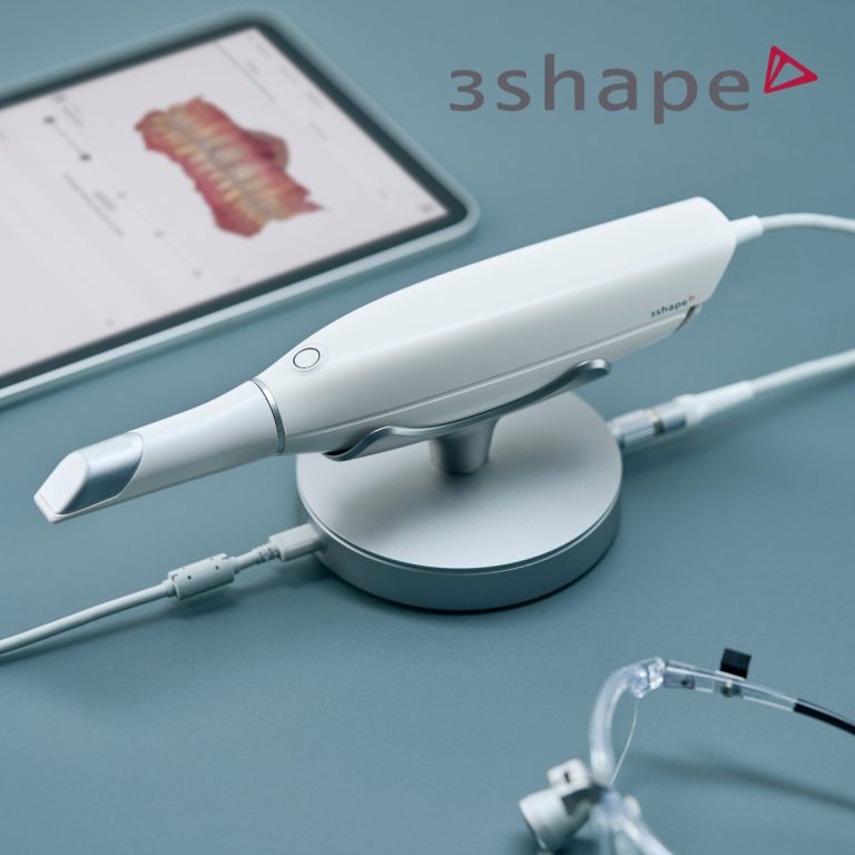 TRIOS Core de 3Shape finaliste Produit de l'année ADF 2025 catégorie Equipement